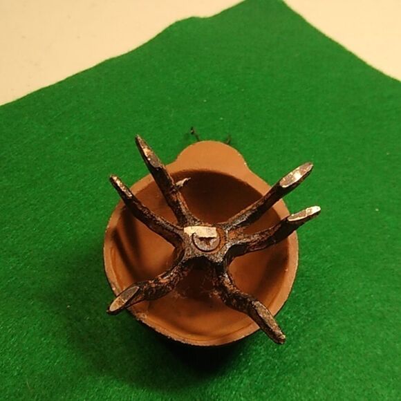 Cast Metal Brown Ladybug Insect Figurine Country Cottagecore Kitsch Garden - Picture 5 of 6